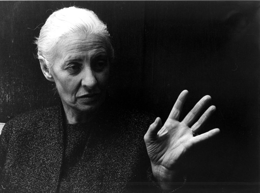 Ella Lingens